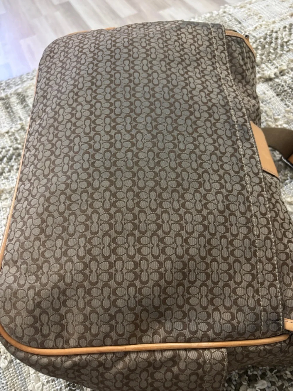 Coach signature hudson